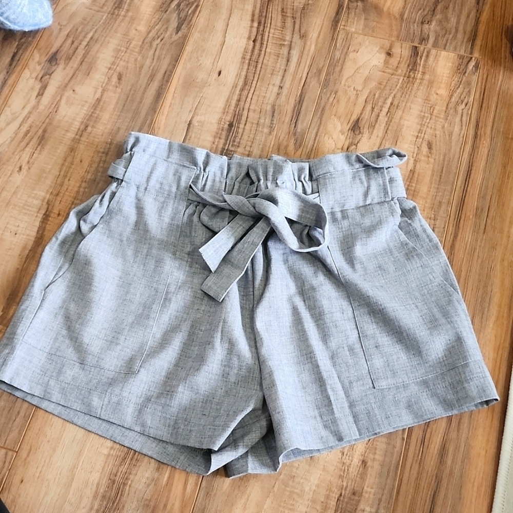 Grey paperbag waist shorts
